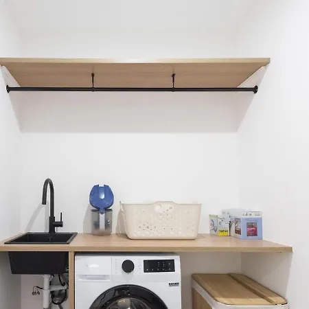 Nouvelle Maison 4 Chambres, Proche Du Centre Saint-Raphael (Var)