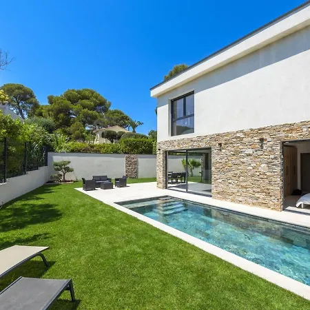 Holiday home Nouvelle Maison 4 Chambres, Proche Du Centre